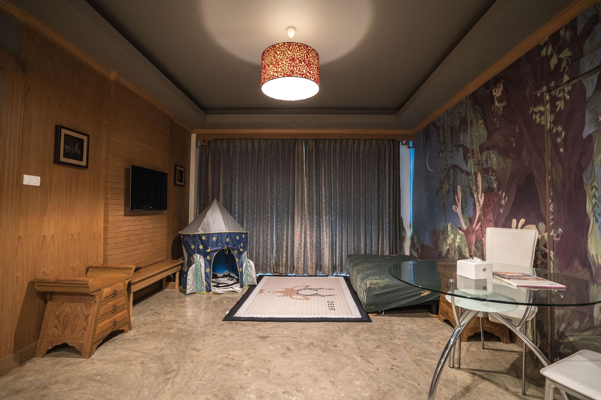 Minatale Phuket Hotel Patong Buitenkant foto